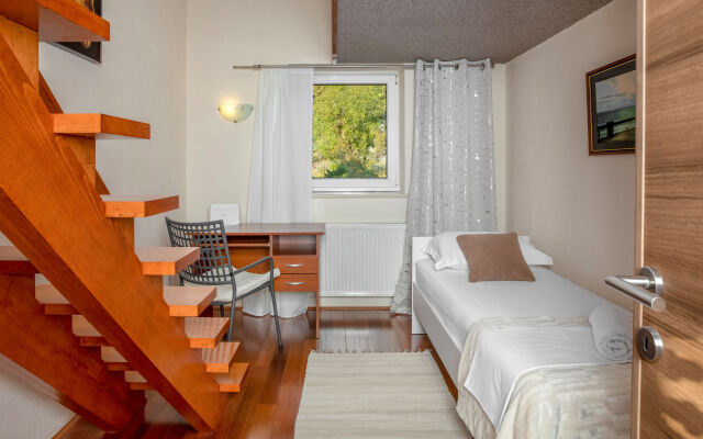 Three-Bedroom Holiday Home in Senj