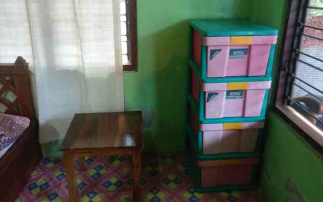 Adji Homestay