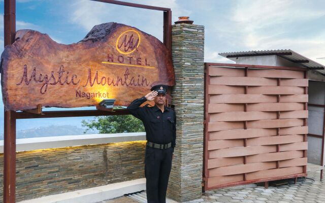 Hotel Mystic Mountain