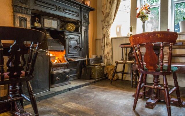 The Diggle Hotel