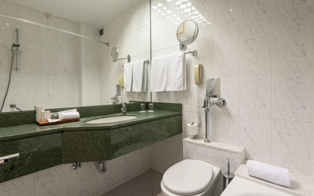 Holiday Inn Thessaloniki by IHG