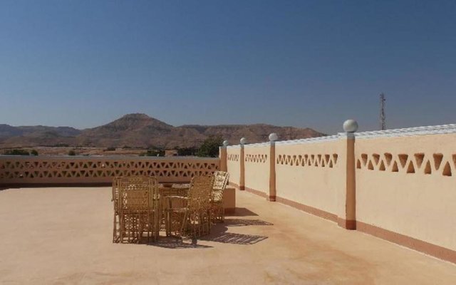 Desert Paradise Lodge