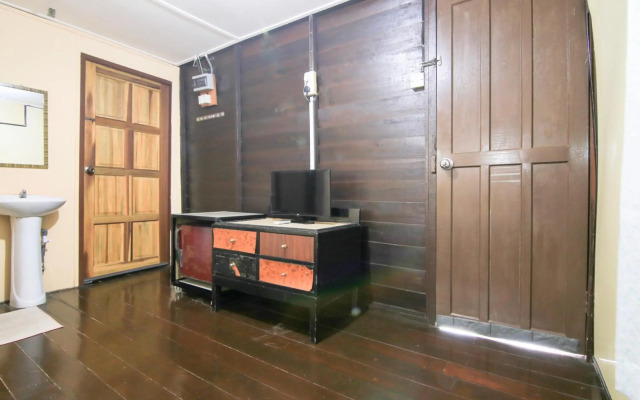 Ombak Inn Chalet