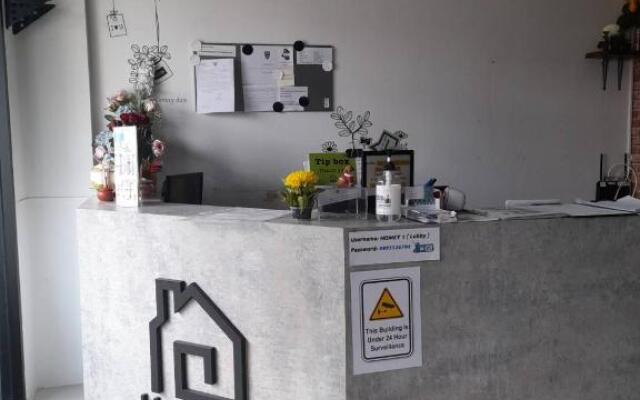 HOMEY-Don Mueang Airport Hostel