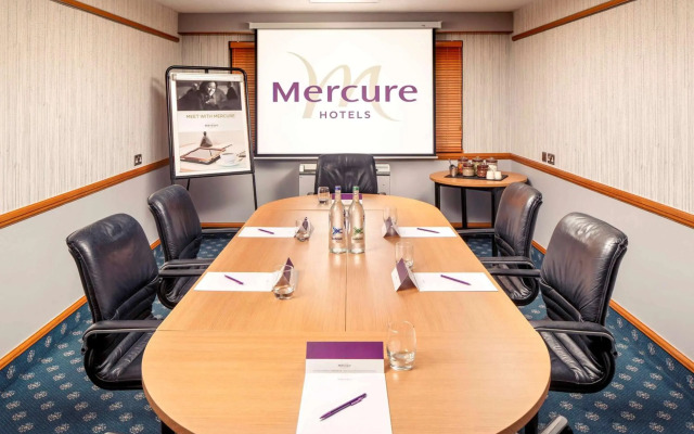 Mercure Livingston Hotel