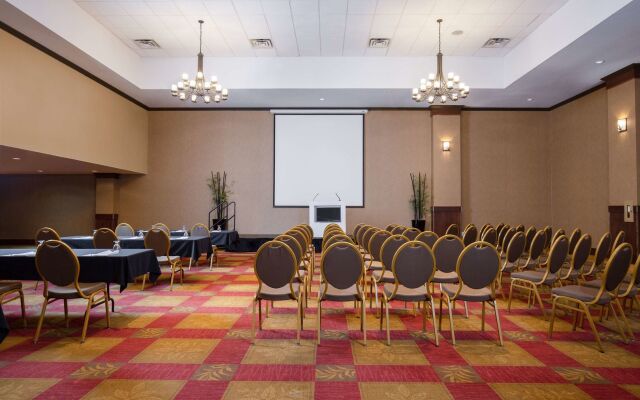 Pomeroy Hotel and Conference Centre Fort St. John
