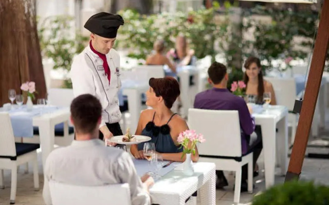 Valamar Riviera Hotel & Residence