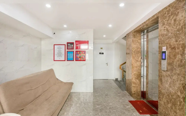 OYO 136 Aparthotel 75