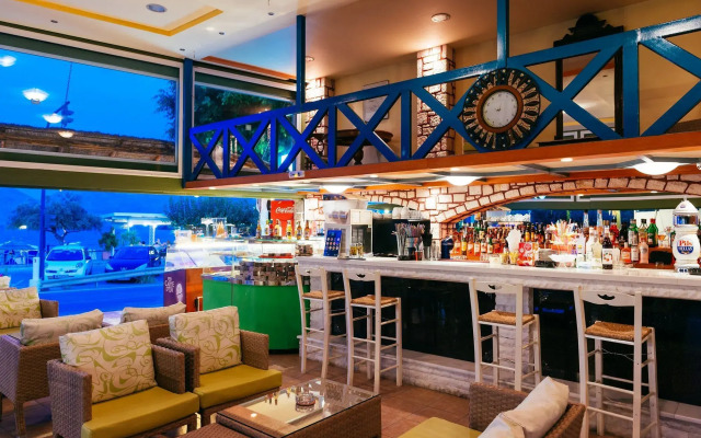 Ammoudara Beach Hotel & Apartments