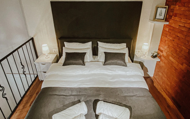 Отель Luxury Inn