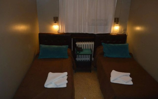 Hotel Petit