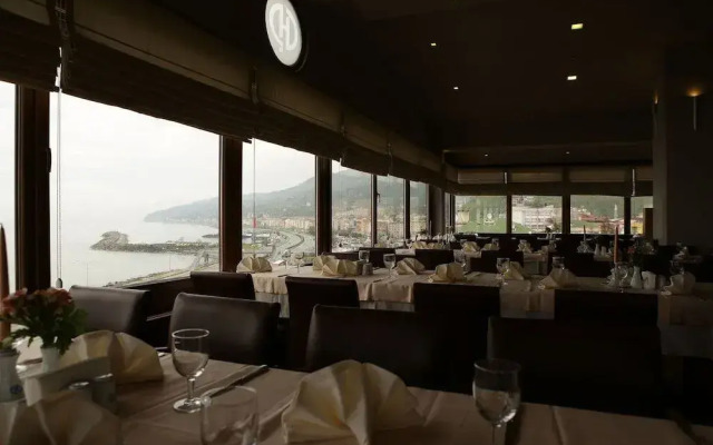 Grand Cavusoglu Hotel