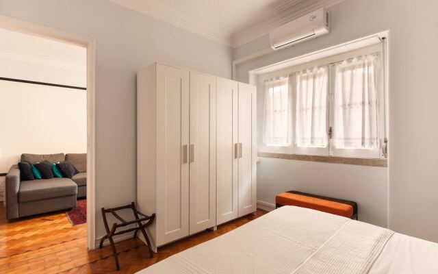 Lisbon City Break Suites