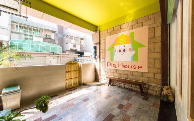 Pig House II