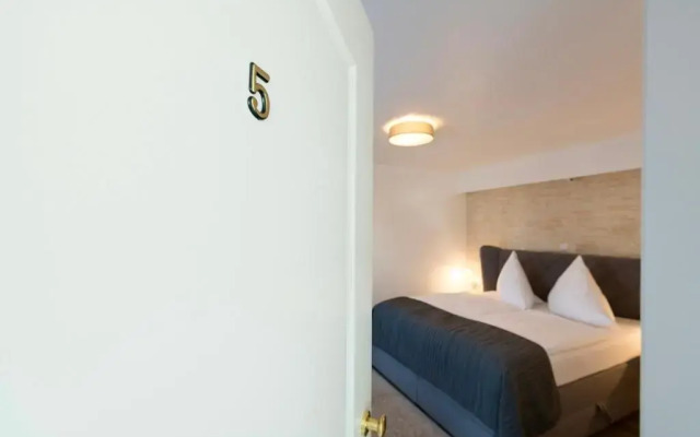 Tor Hotel