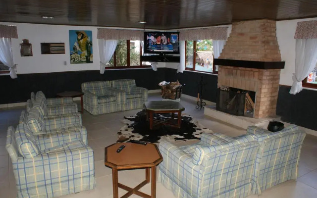 Hotel Fazenda Caluje
