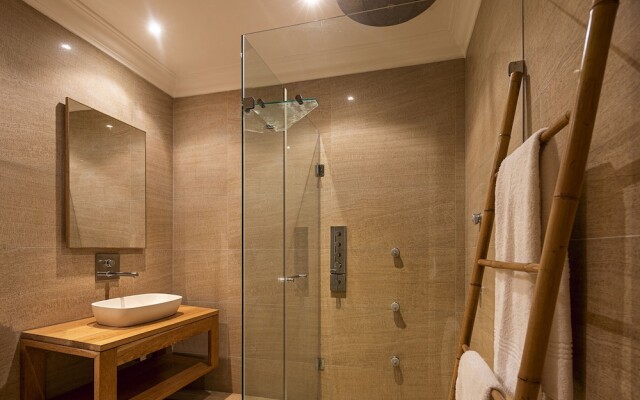 DolphinCoast YOLO Spaces-Ballito Beach House Villa