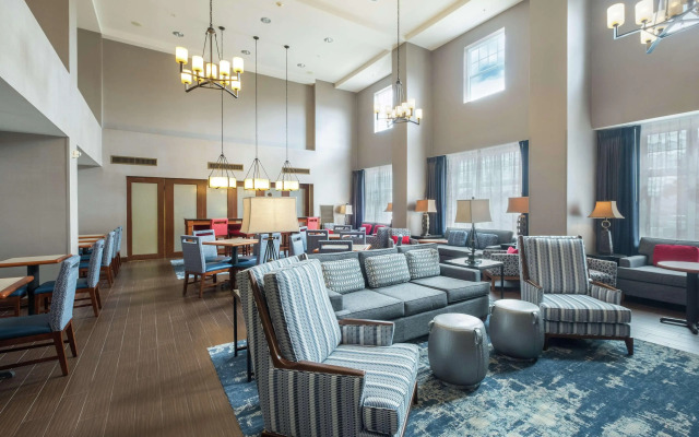 Hampton Inn & Suites Rockland