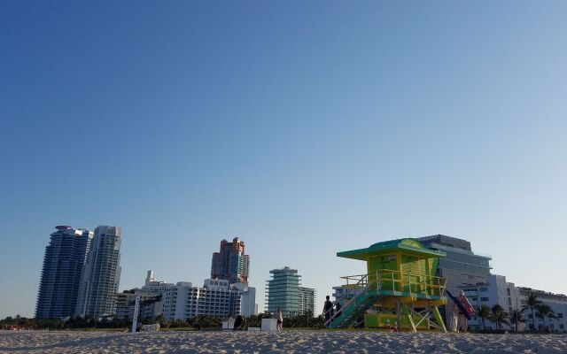 335 Ocean Walk Apartments