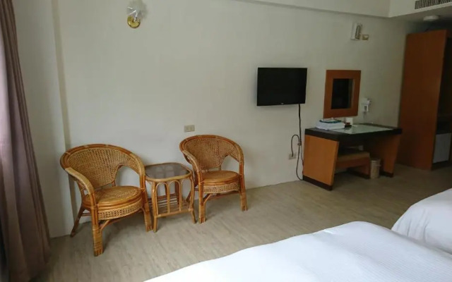 Angela Hotel