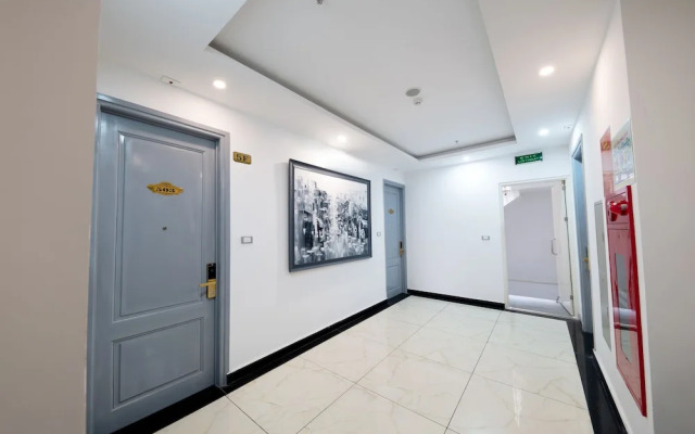 Hotel The Hanoi