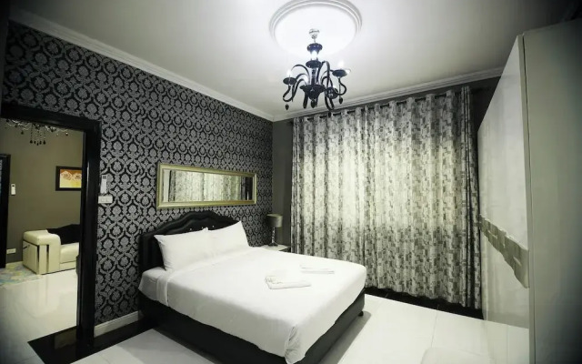 Golden Star Pattaya