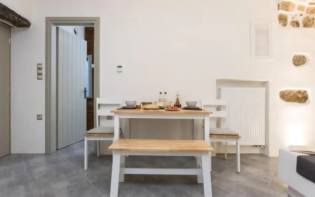 Marina s Traditional Stone House