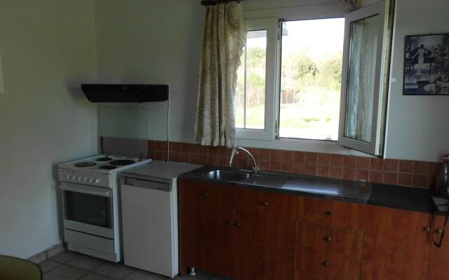 Toms House 4 in Felekas