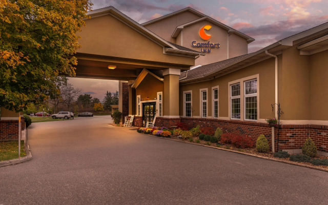 Comfort Inn University