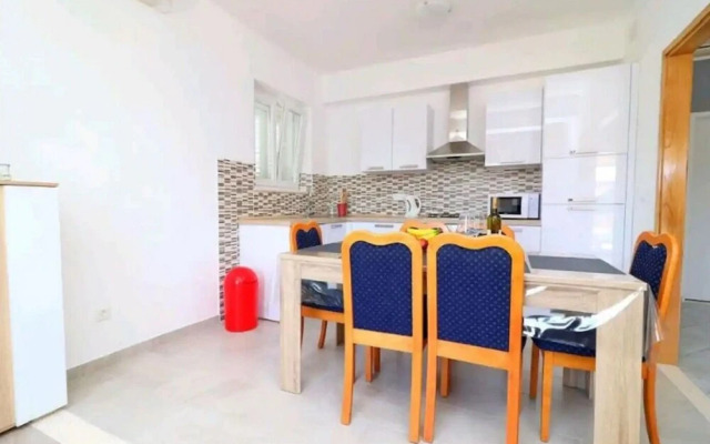 Sunny - 50 m From sea - A2