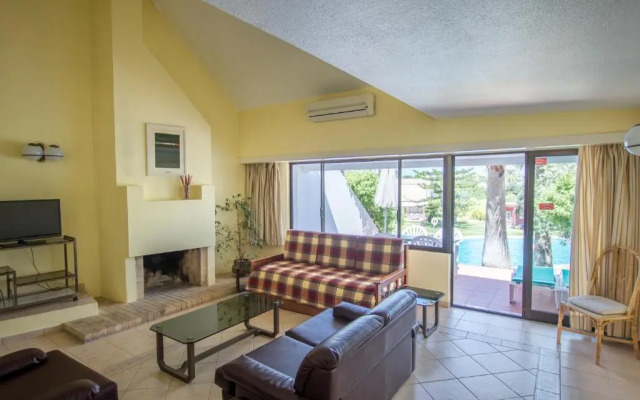 Capitalmoura Mouragolf Village