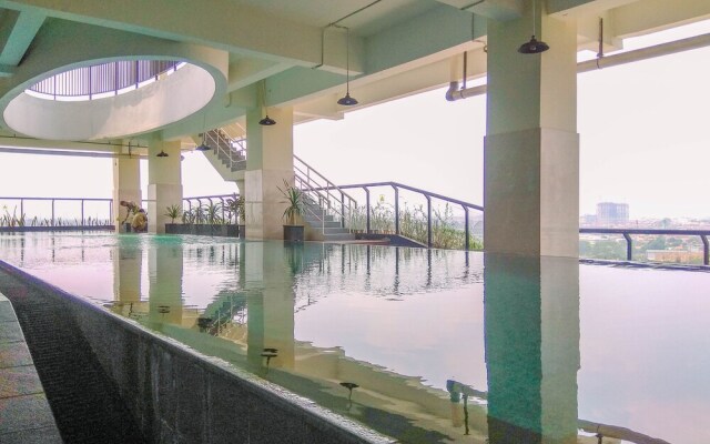 Comfy And Stylish 1Br Apartment At Atlanta Residences