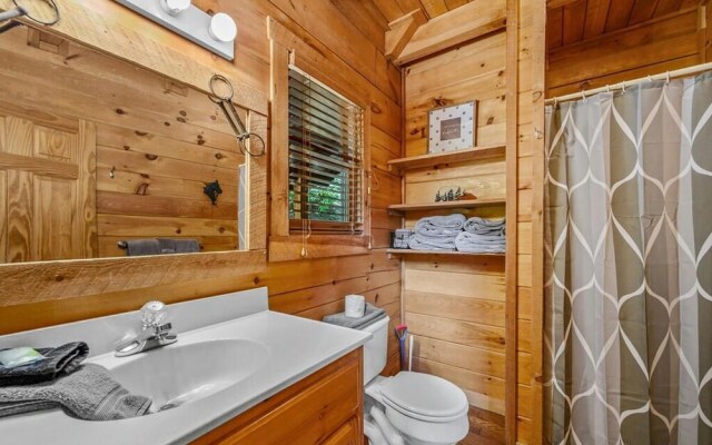 Sunrise Woods Retreat