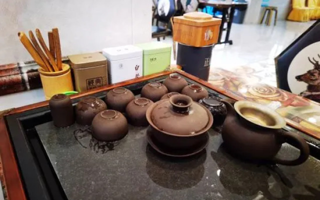 Lao Dongbei Inn (Xuexiang National Forest Park Store)