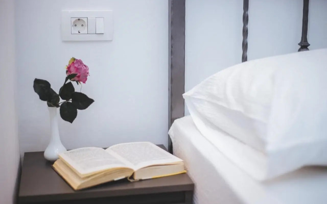 Elim Apartment