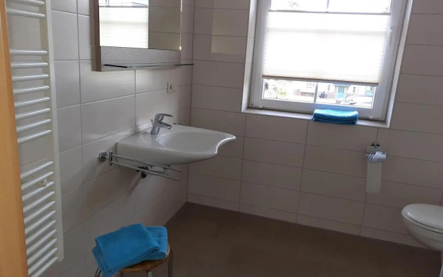 Ferienwohnung - August-Bebel-Str. 19