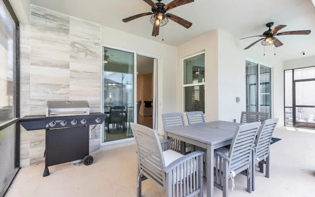 Lovely Private Pool Villa W/free Resort Access!