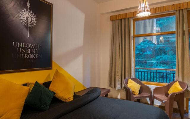 Whoopers Hostel