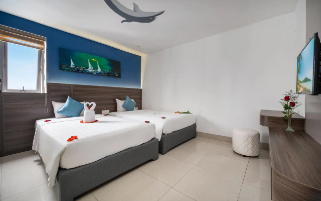Maxhome Luxury Hotel