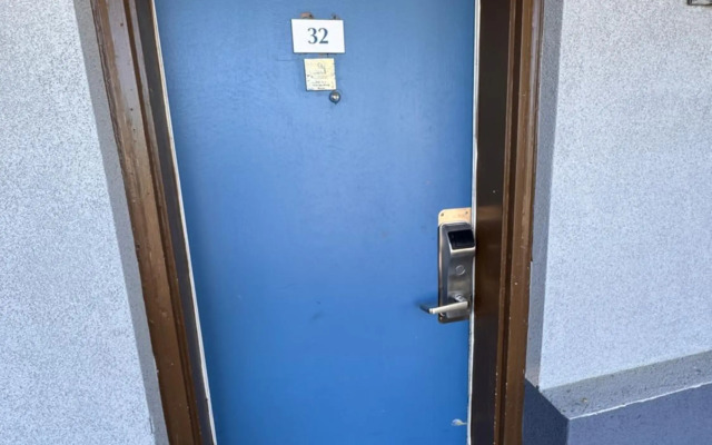 Whispering Pines by Hotel O Whitestone VA