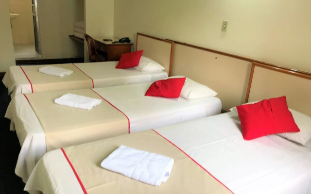 Hotel São Jorge, São Paulo - perto da 25 de Março fácil acesso ao Expo Center Norte e Mercado Municipal.