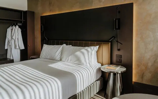 The Motley Hotel Richmond, Tapestry Collection by Hilton