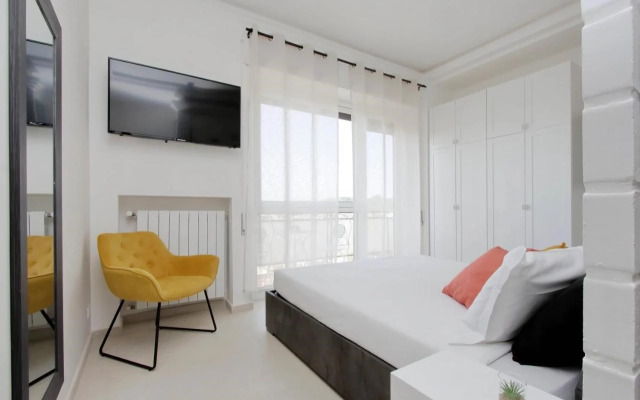 Vatican Museum Apartment with Terrace