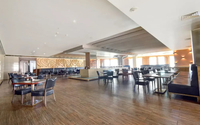 Fabhotel Prime Millennium Grand