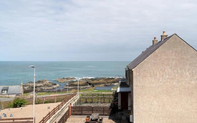 Dunedin House Huntly