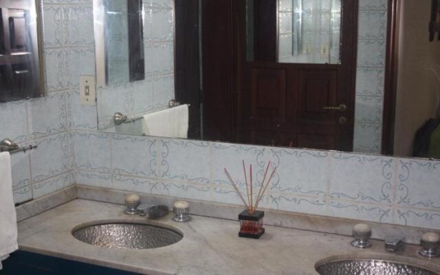 Happy Happy Hostel