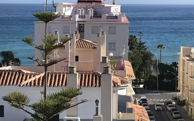 Corona central location mini penthouse