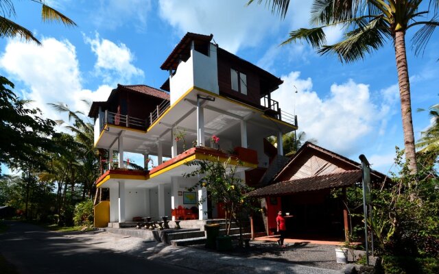 Tepi Sungai Guesthouse & Restaurant