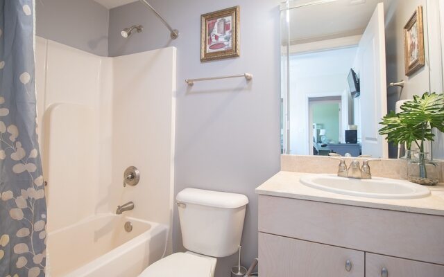 Sea Breeze 1011 Penthouse