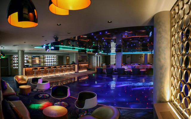 MARITIM Paradise Blue Hotel & Spa